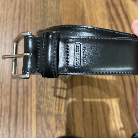 Coach black men’s simple leather belt - Picture 2 of 8